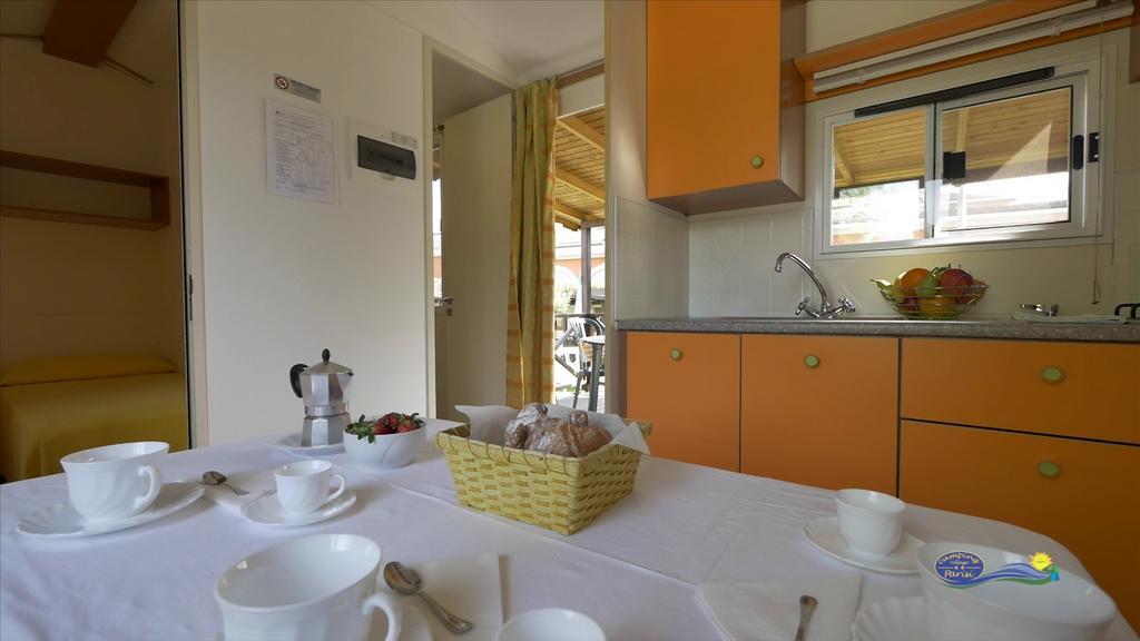 Camping Parisi Baveno Exteriör bild