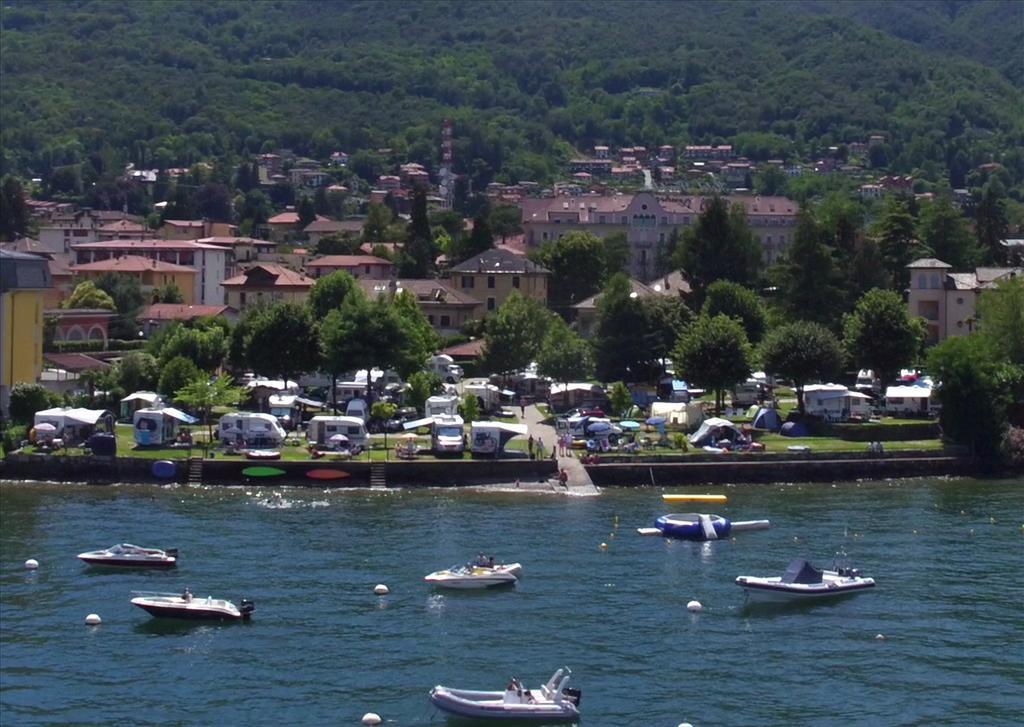 Camping Parisi Baveno Exteriör bild