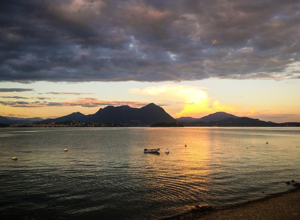 Camping Parisi Baveno Exteriör bild